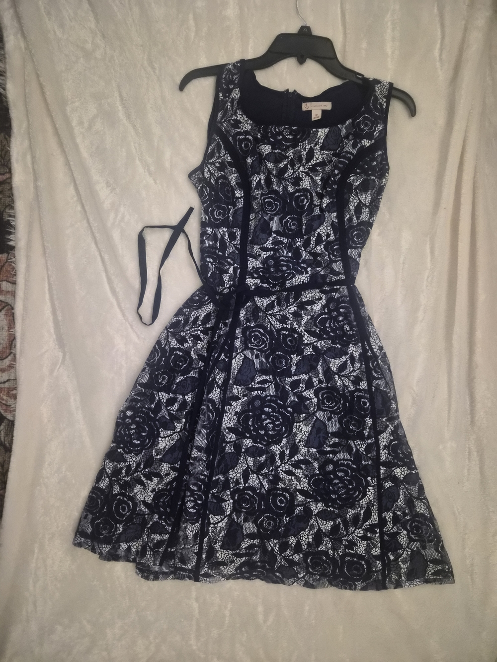 CB Established 1962 Navy White Lace Fit & Flare Dress Size 12 Wedding Guest - Picture 9 of 13